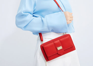 Chine Sac en cuir d'unité centrale de cru durable, mini sac d'épaule de bande réglable pour des filles fournisseur