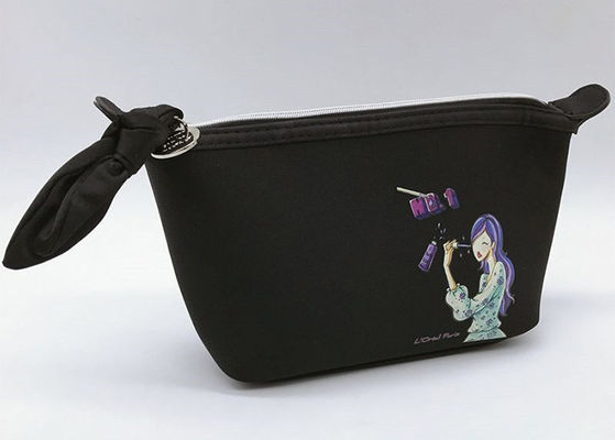 Le sac noir d'article de toilette de voyage de toile/le modèle imprimé par soie a personnalisé des sacs de cosmétique de voyage